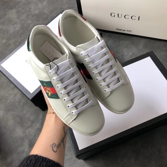 NEWGucci leather casual shoes for women